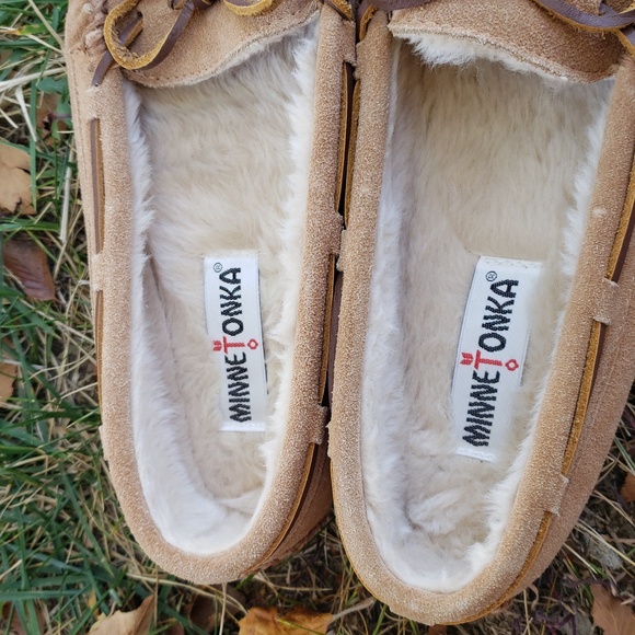 Minnetonka Womens Cally Faux Fur Suede Moccasin Slippers Size 7 Cozy Comfort - Picture 7 of 10